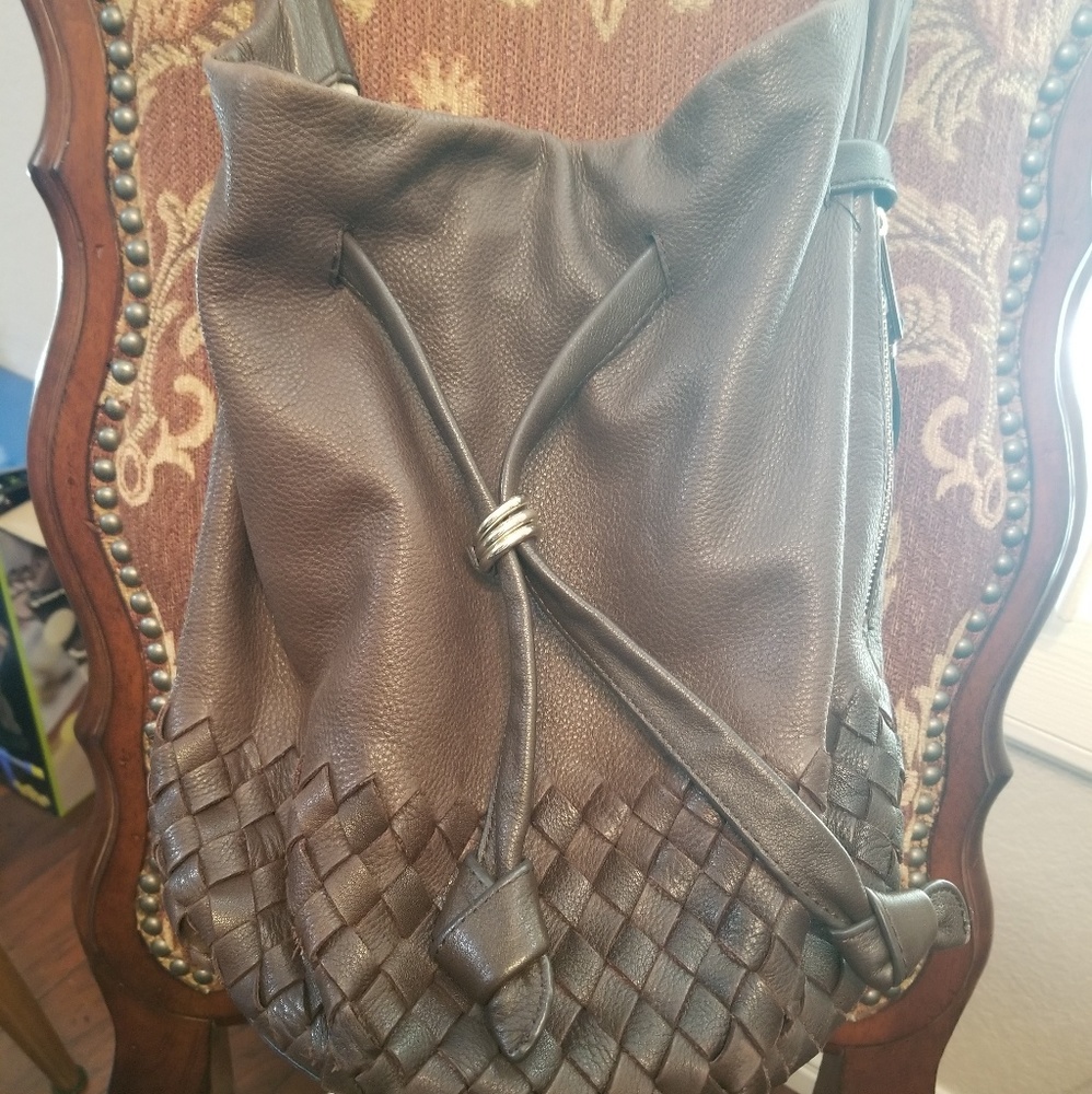 **SALE**Elliott Lucca bucket bag